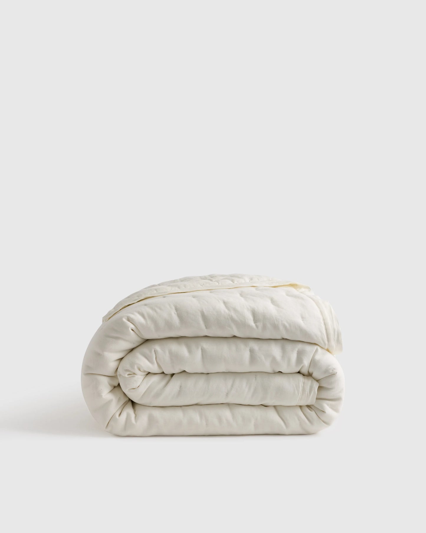 European Linen Dream Quilt - Twin / White