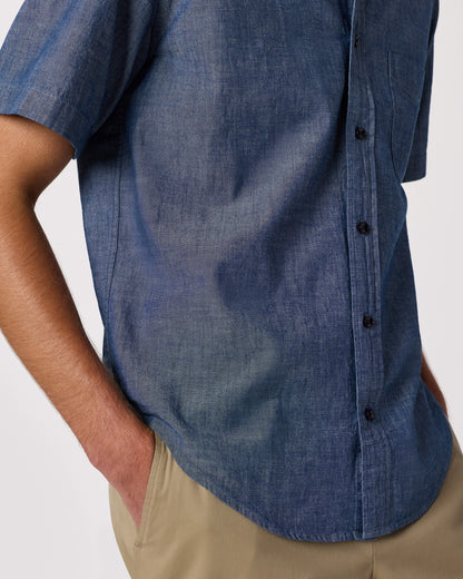 100% Organic Chambray Short Sleeve Shirt - S / Light Chambray