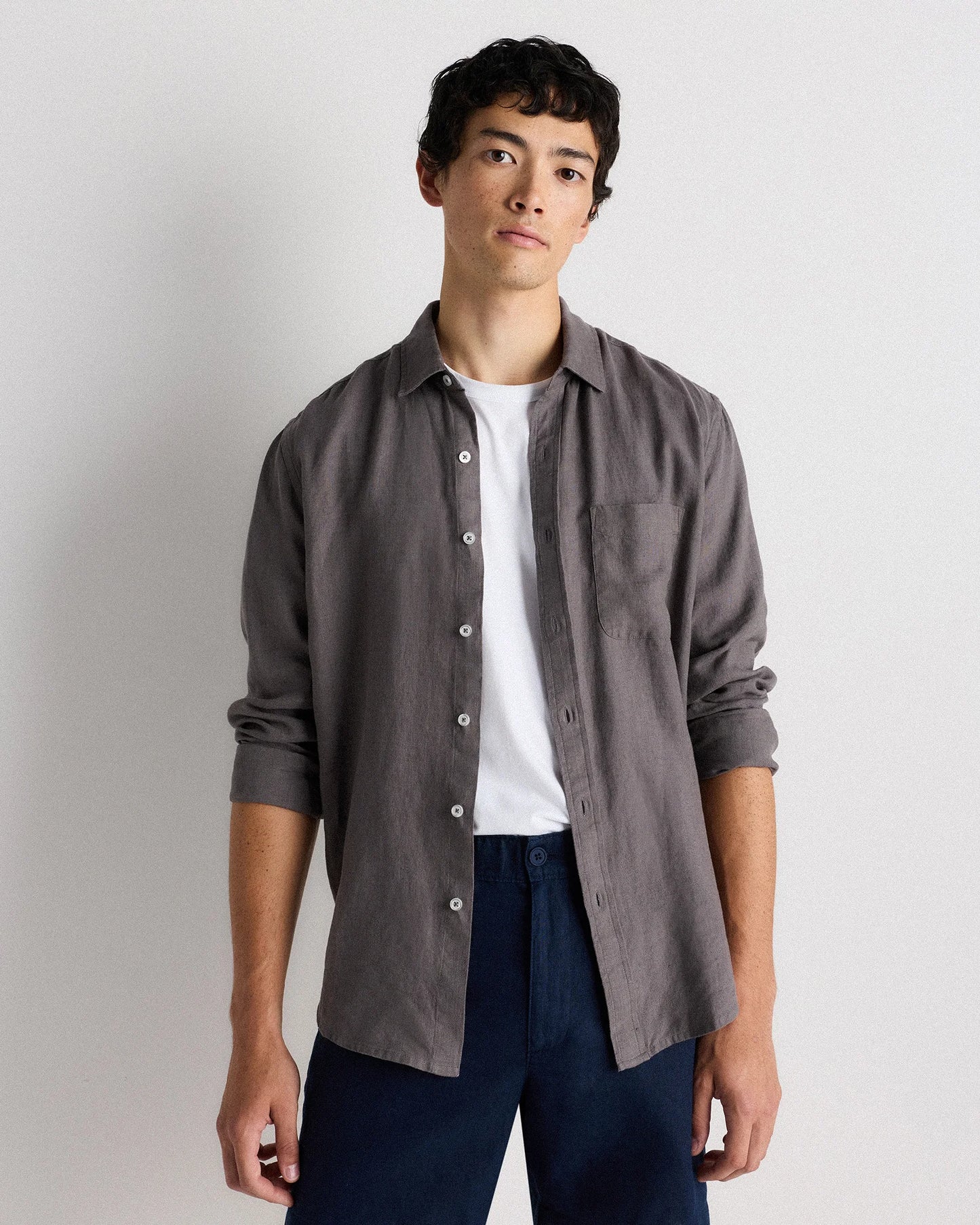 100% European Linen Relaxed Long Sleeve Pocket Shirt - S / Dark Gull Grey