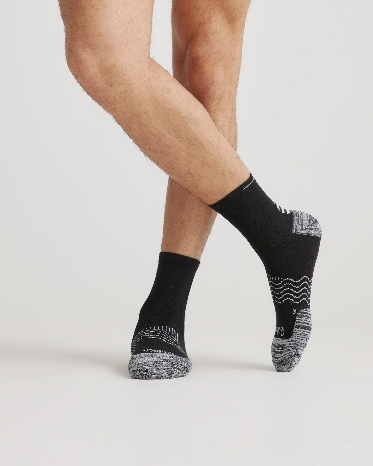 Performance Running Quarter Socks (4-Pack) - S / White