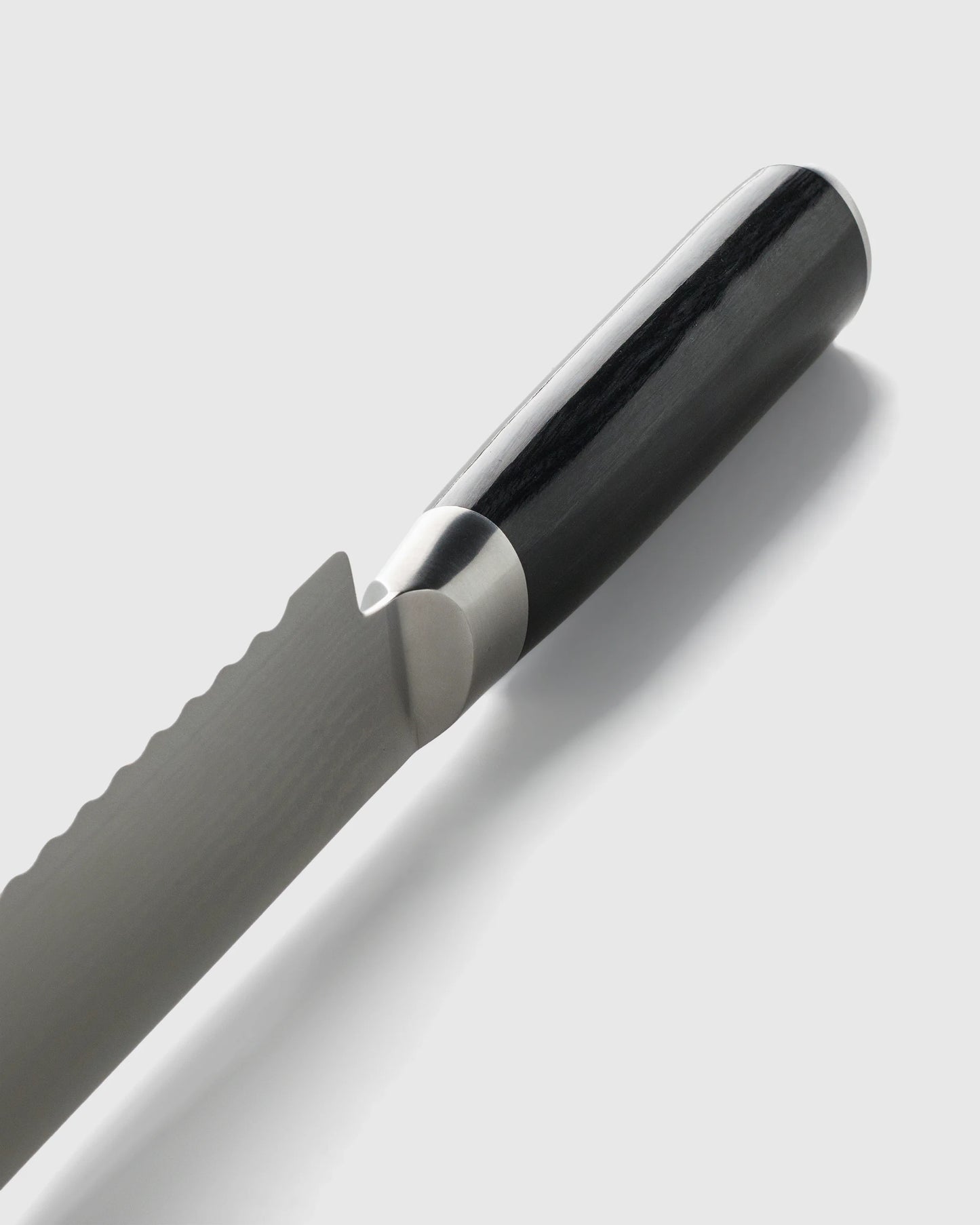 Essential Japanese Damascus Steel 9" Serrated Bread Knife - One Size / No Color