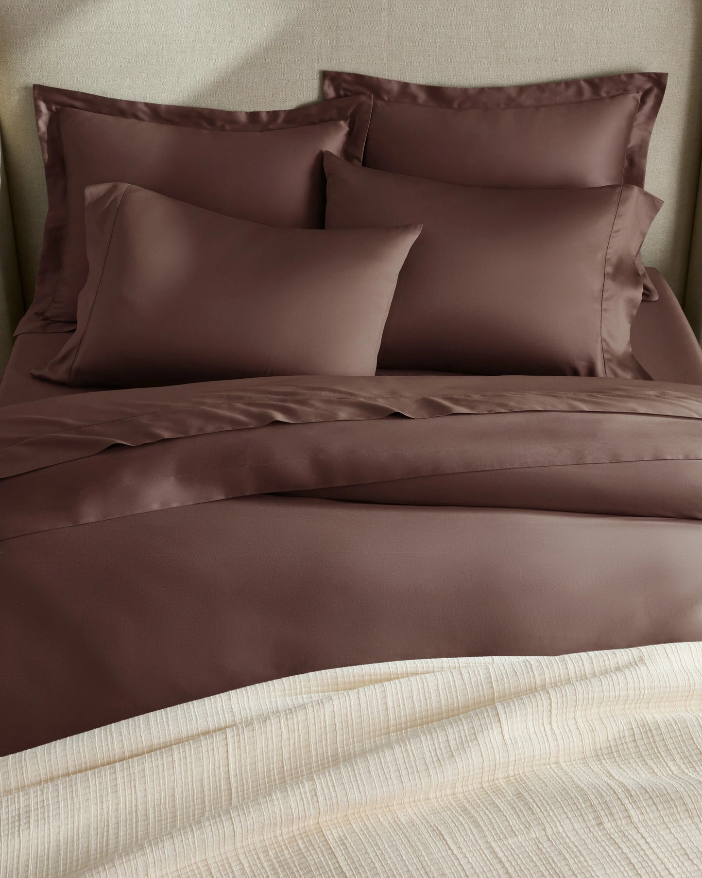 Signature Giza Cotton Sateen Pillowcase Set - Standard / White