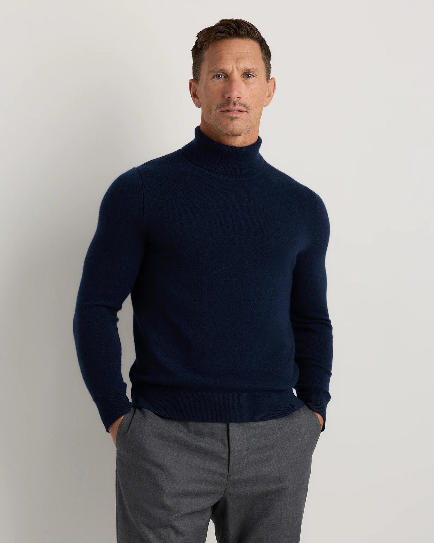 Mongolian Cashmere Turtleneck Sweater - S / Black