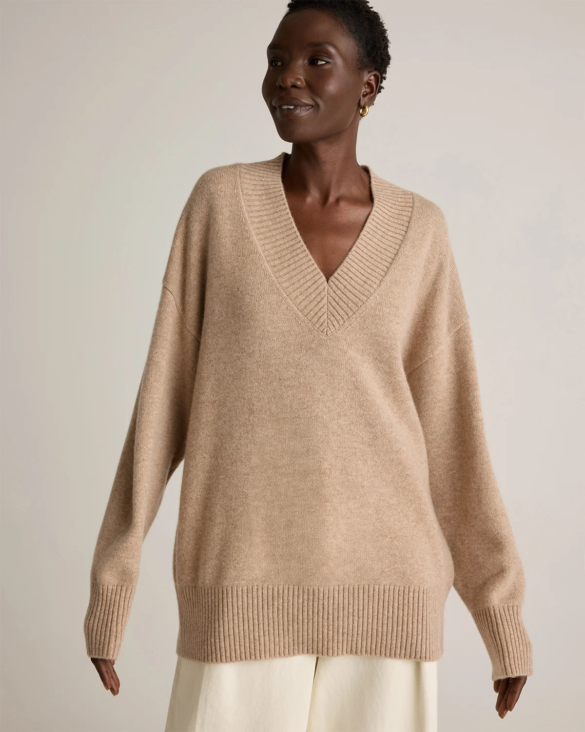 Mongolian Cashmere Oversized V-Neck Sweater - XS / Elk Brown