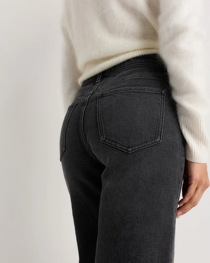 Luna Stretch Relaxed Straight Jeans - 24 / Cool Blue