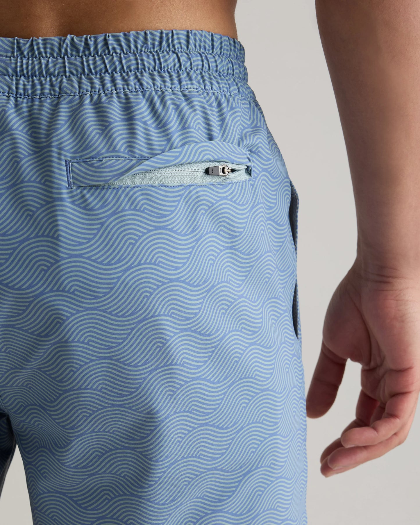 Italian Swim Trunks - 7" - XS / Navy Diamond Geo