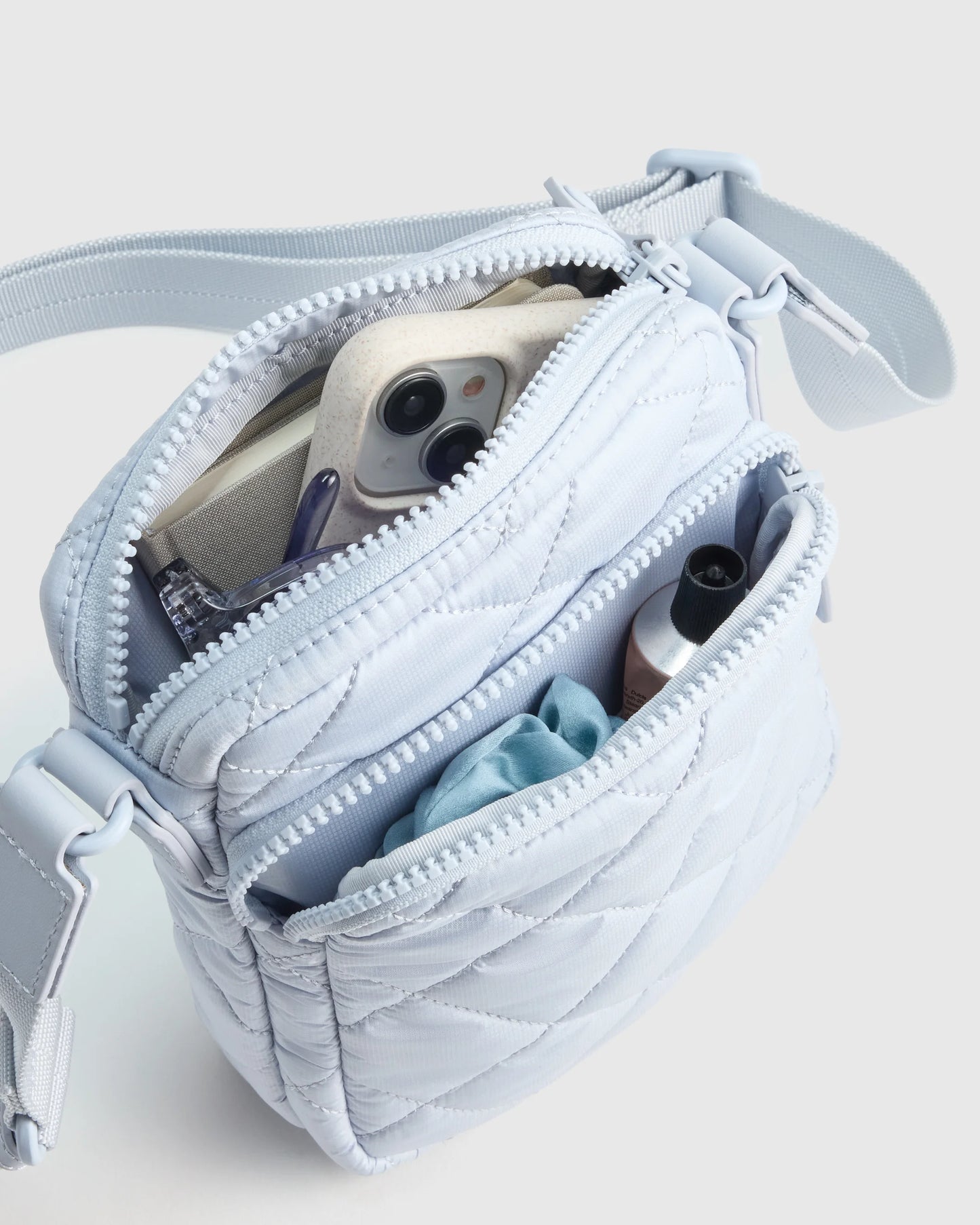 Transit Quilted Phone Crossbody - One Size / Navy