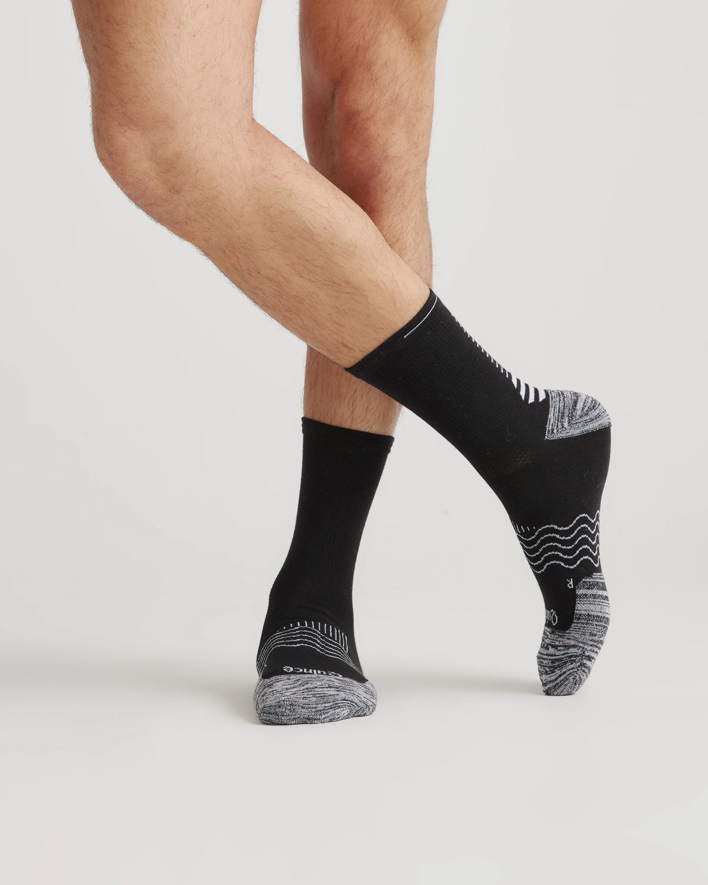 Performance Running Crew Socks (4-Pack) - S / White