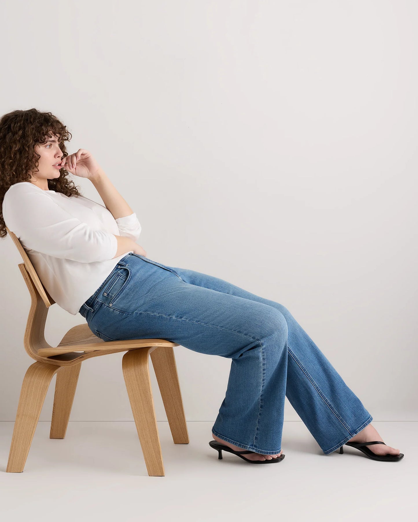 Luna Stretch Flare Jeans - 33 / Seaside Blue