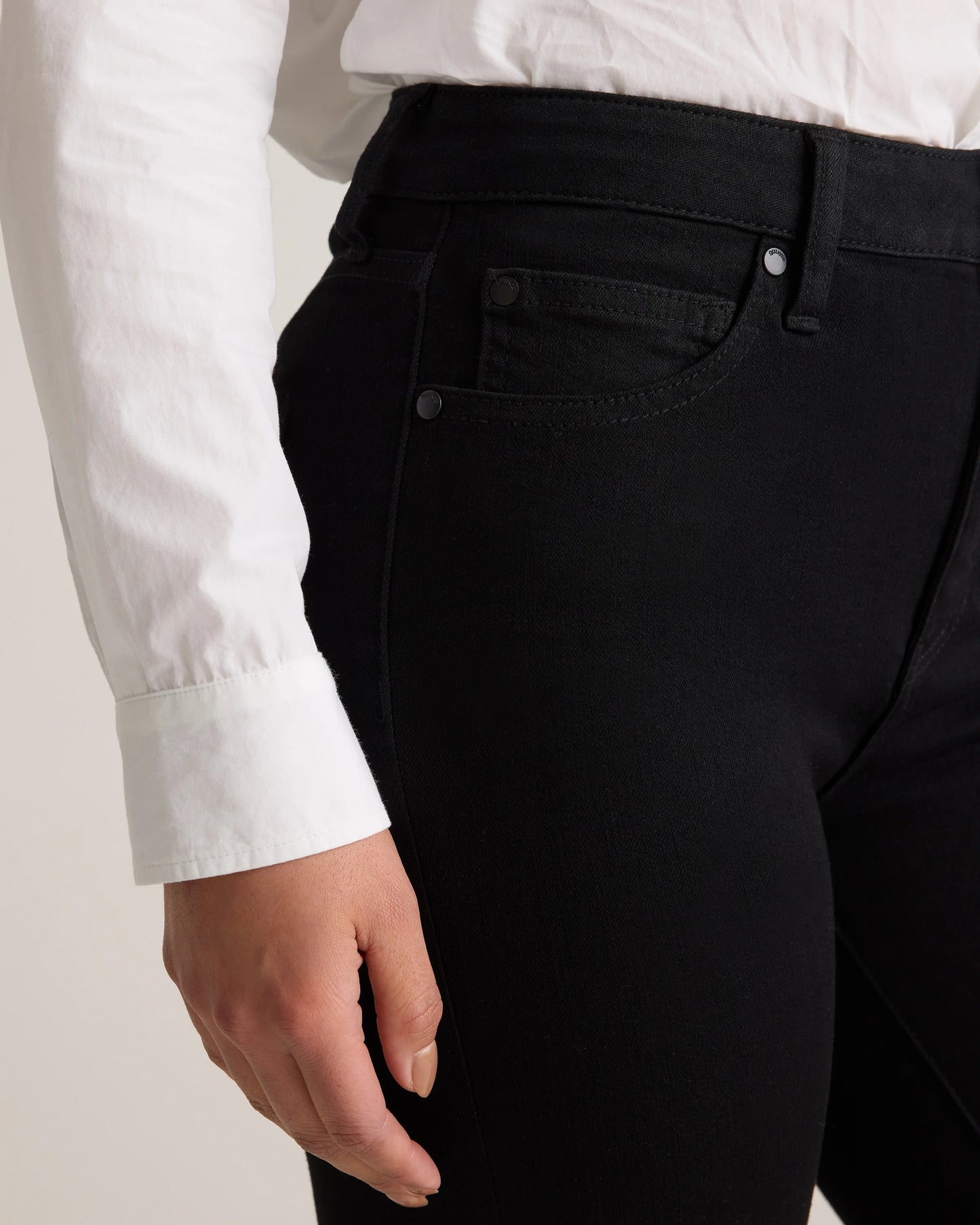 Bella Stretch Skinny Jeans - 24 / Black