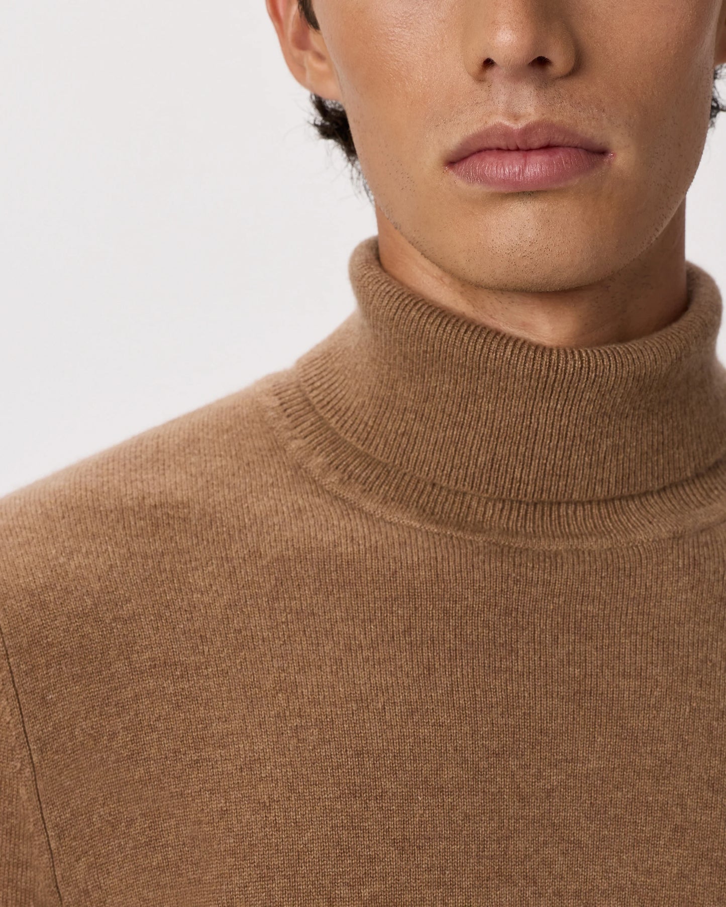 Mongolian Cashmere Turtleneck Sweater - S / Black