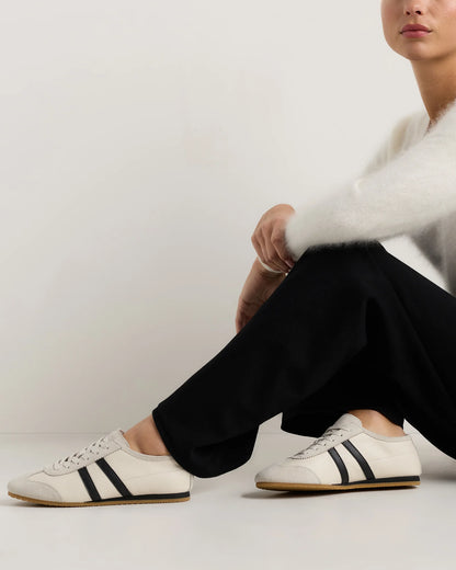 Italian Leather & Suede Low Profile Sneaker - 5 / Electric Blue
