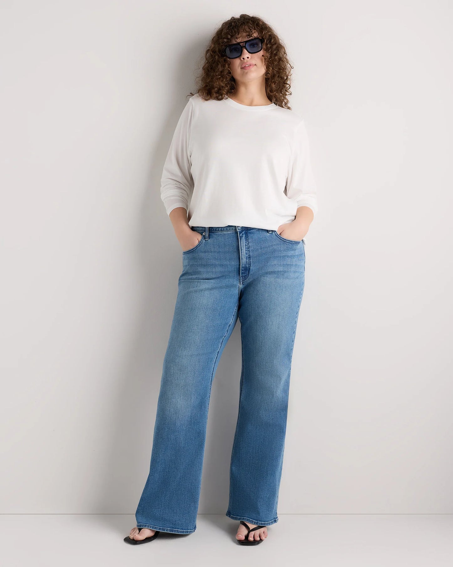 Luna Stretch Flare Jeans - 33 / Seaside Blue