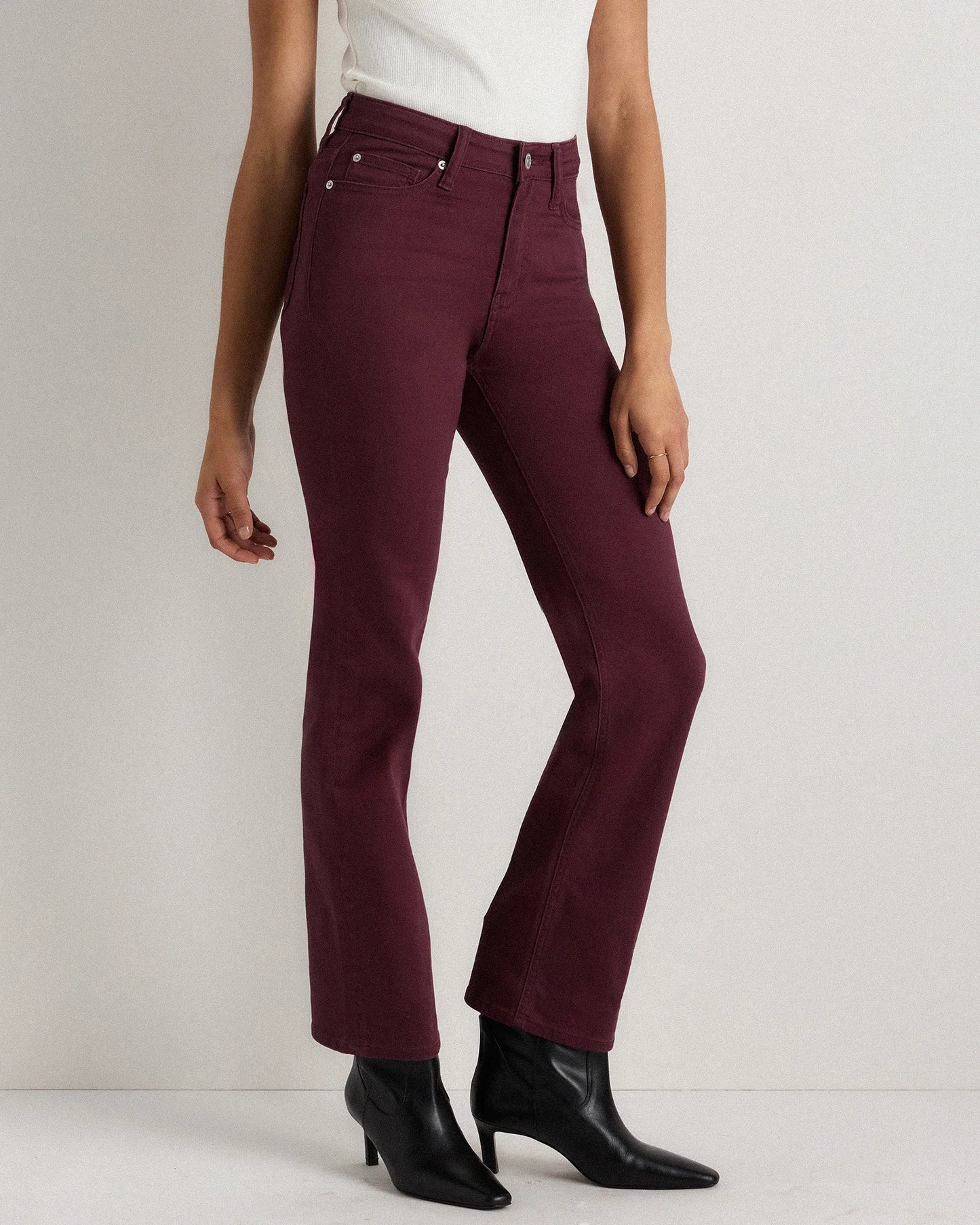 Bella Stretch Straight Jeans - 24 / Twilight Blue Fray