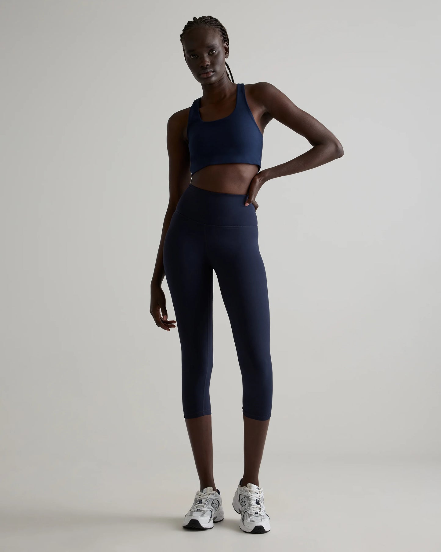 Ultra-Form High-Rise Capri - XS / Dark Coal