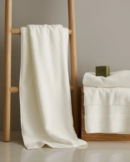 Turkish Ultra Plush Bath Sheet Bundle - One Size / White