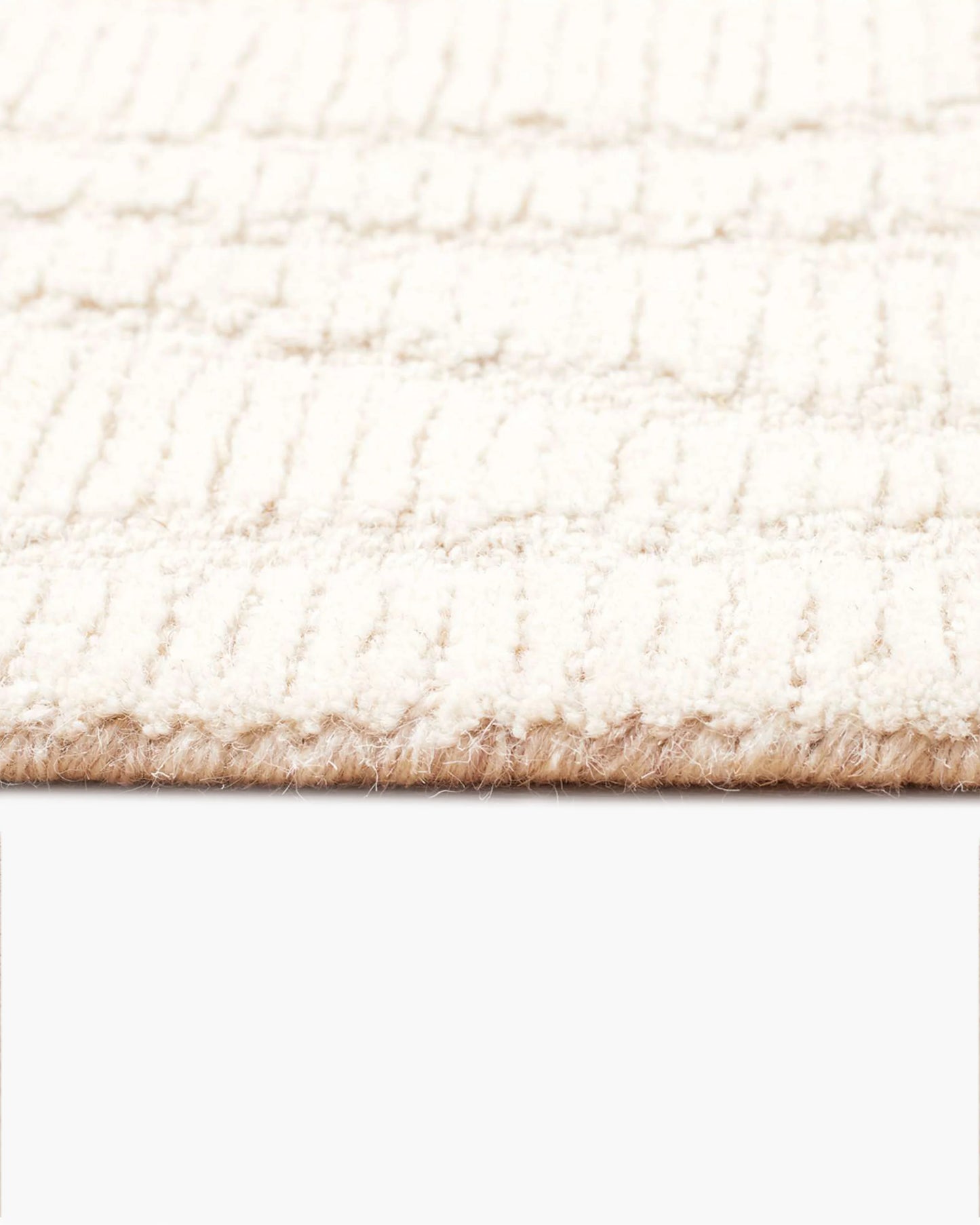 Belen Hand-Tufted Wool Rug - 2' x 3' / Natural