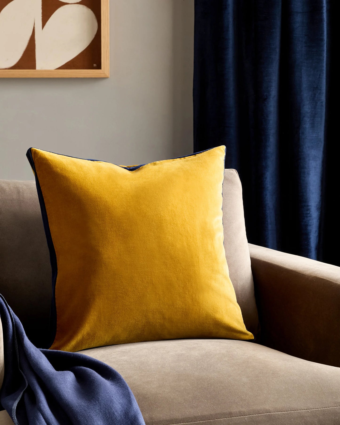 Contrast Velvet Edge Pillow Cover - 20x20 / Taupe/Espresso