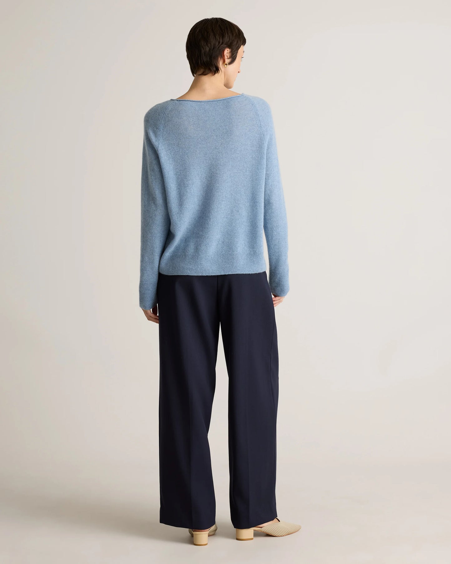 Mongolian Cashmere Boatneck Sweater - XS / Black