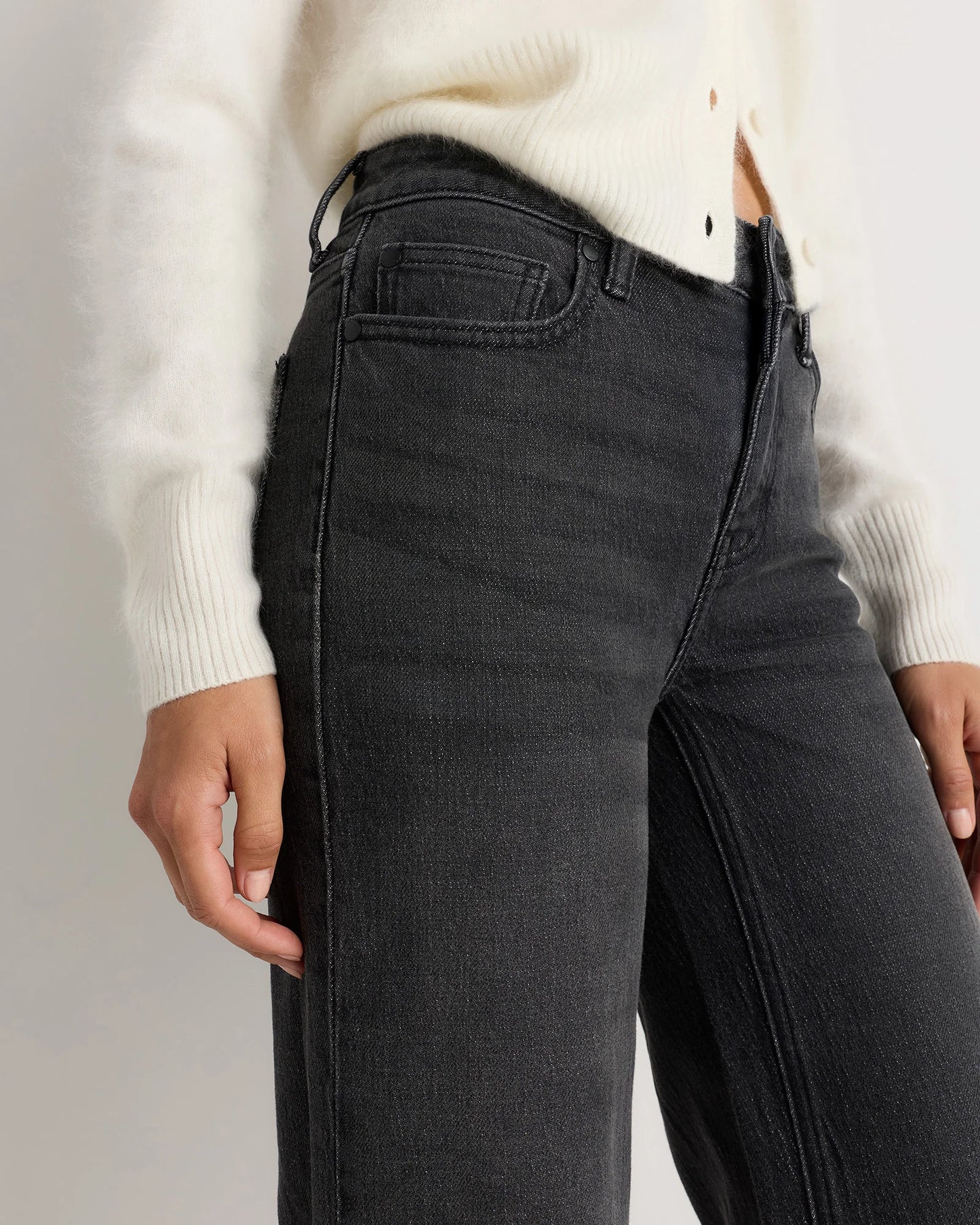 Luna Stretch Relaxed Straight Jeans - 24 / Cool Blue