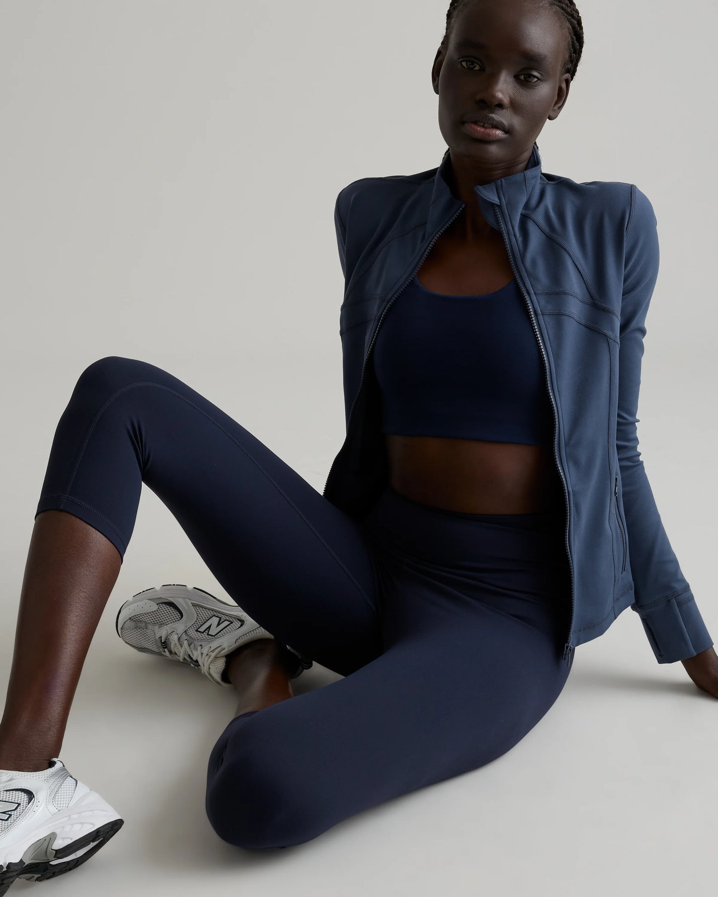 Ultra-Form High-Rise Capri - XS / Dark Coal