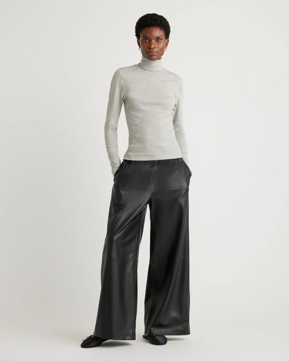 Organic Cotton Micro-Rib Turtleneck - XS / Taupe Brown