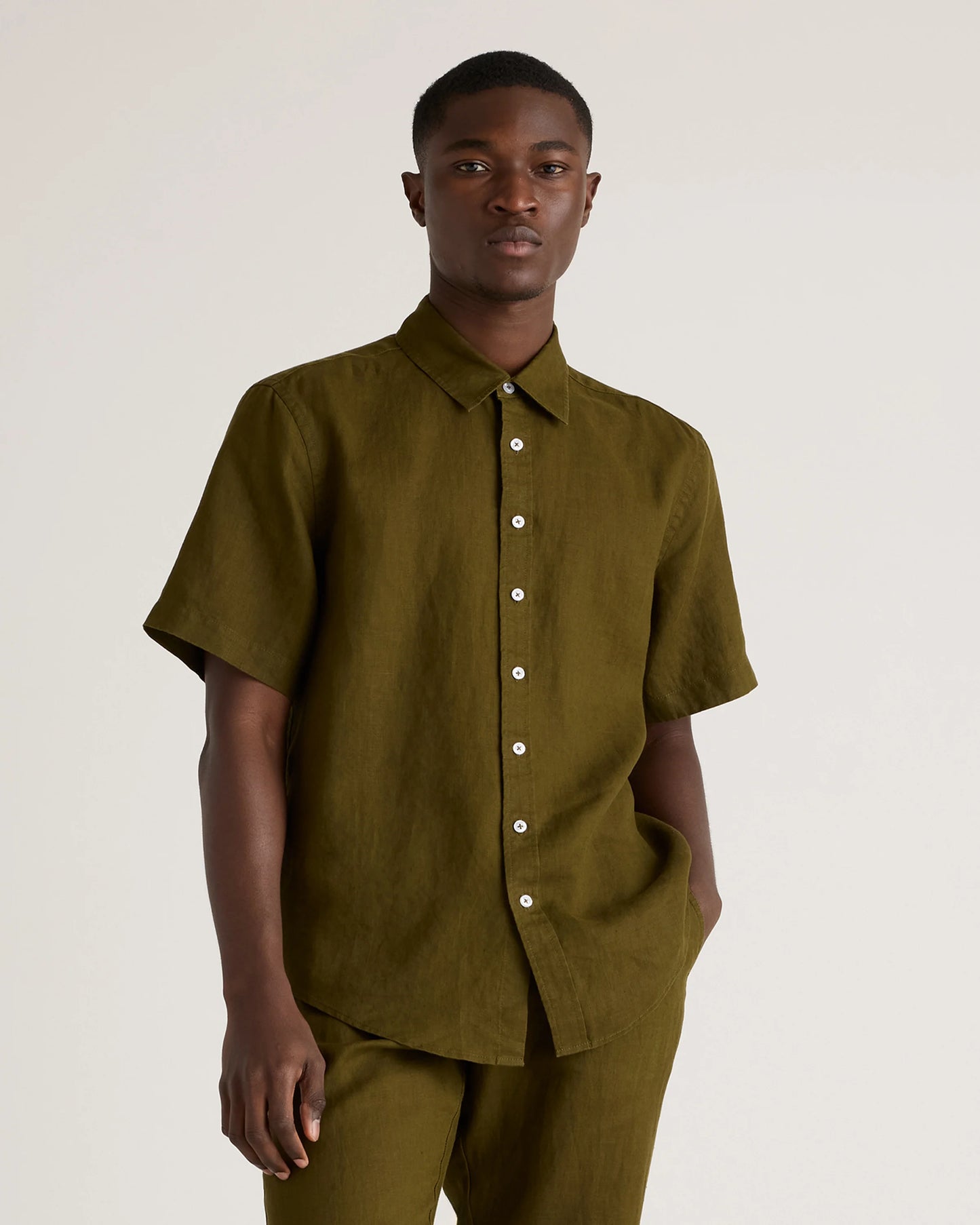 100% European Linen Relaxed Short Sleeve Shirt - XS / Taupe Brown Chambray