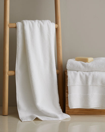 Turkish Ultra Plush Bath Towel (Set of 2) - One Size / White