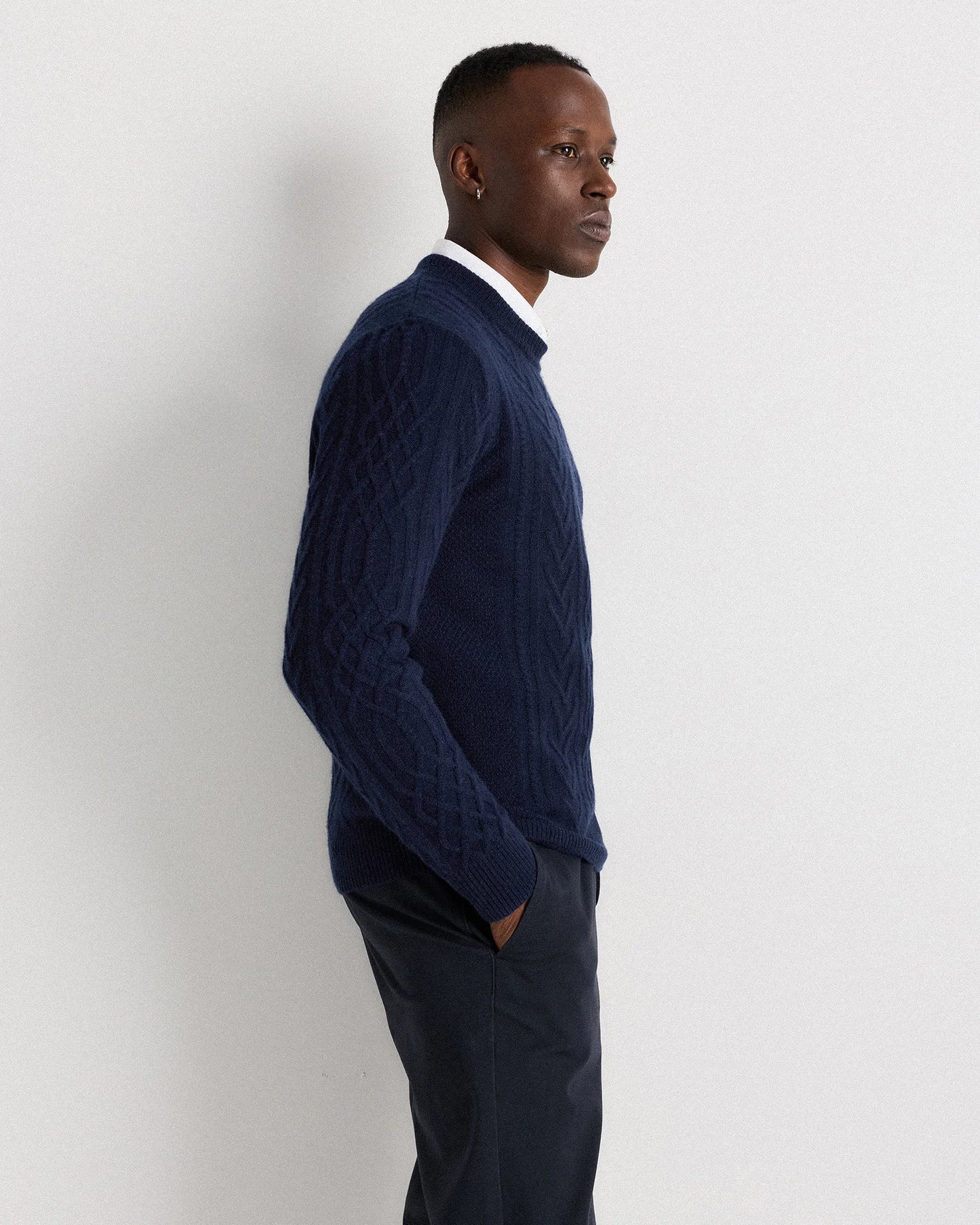 Mongolian Cashmere Cable Crewneck Sweater - S / True Navy