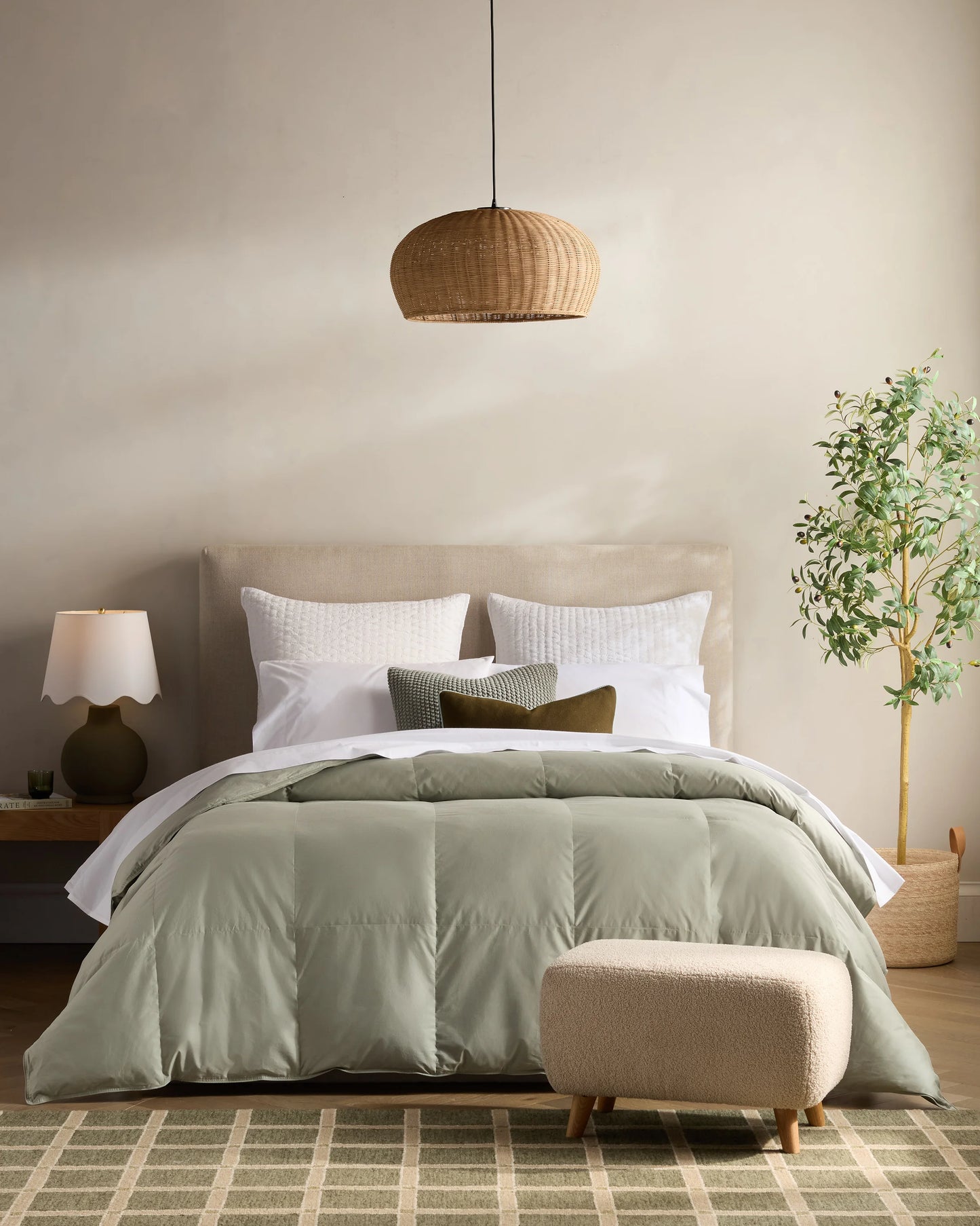 Premium Sateen Down Alternative Comforter - Twin / Sedona