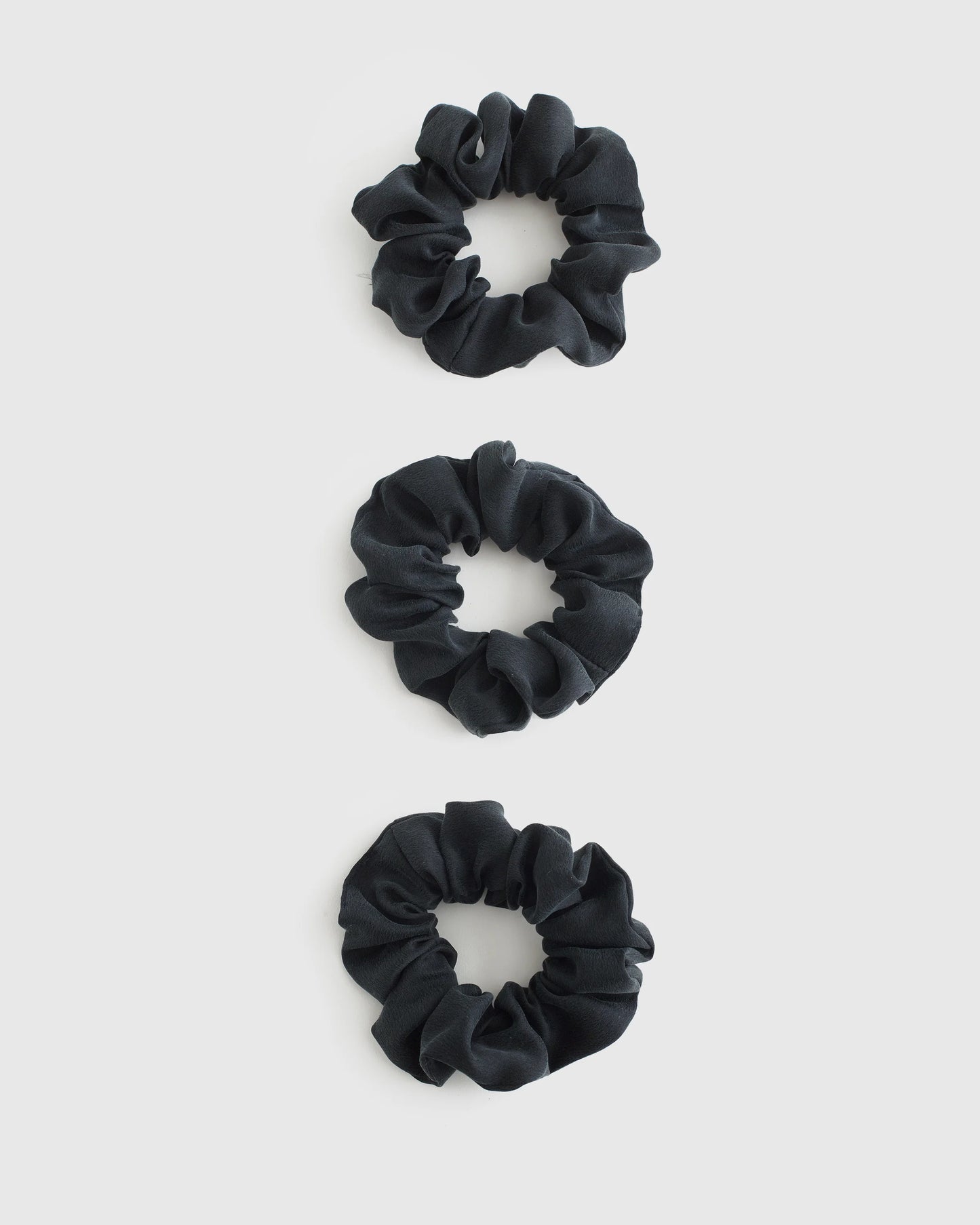 100% Washable Silk Scrunchies - One Size / Black