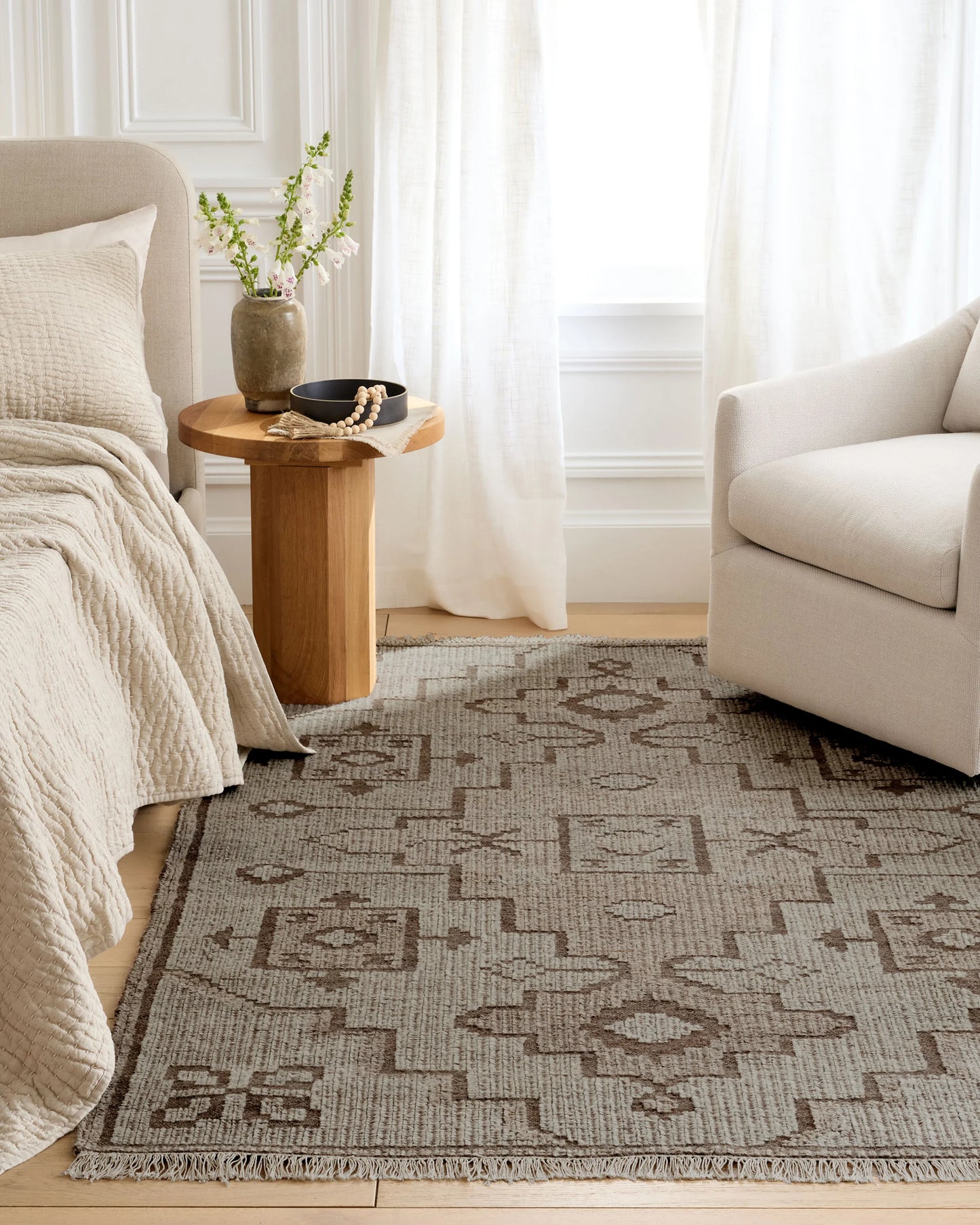 Nilo Handwoven Wool Rug - 3'6" x 5'6" / Brown