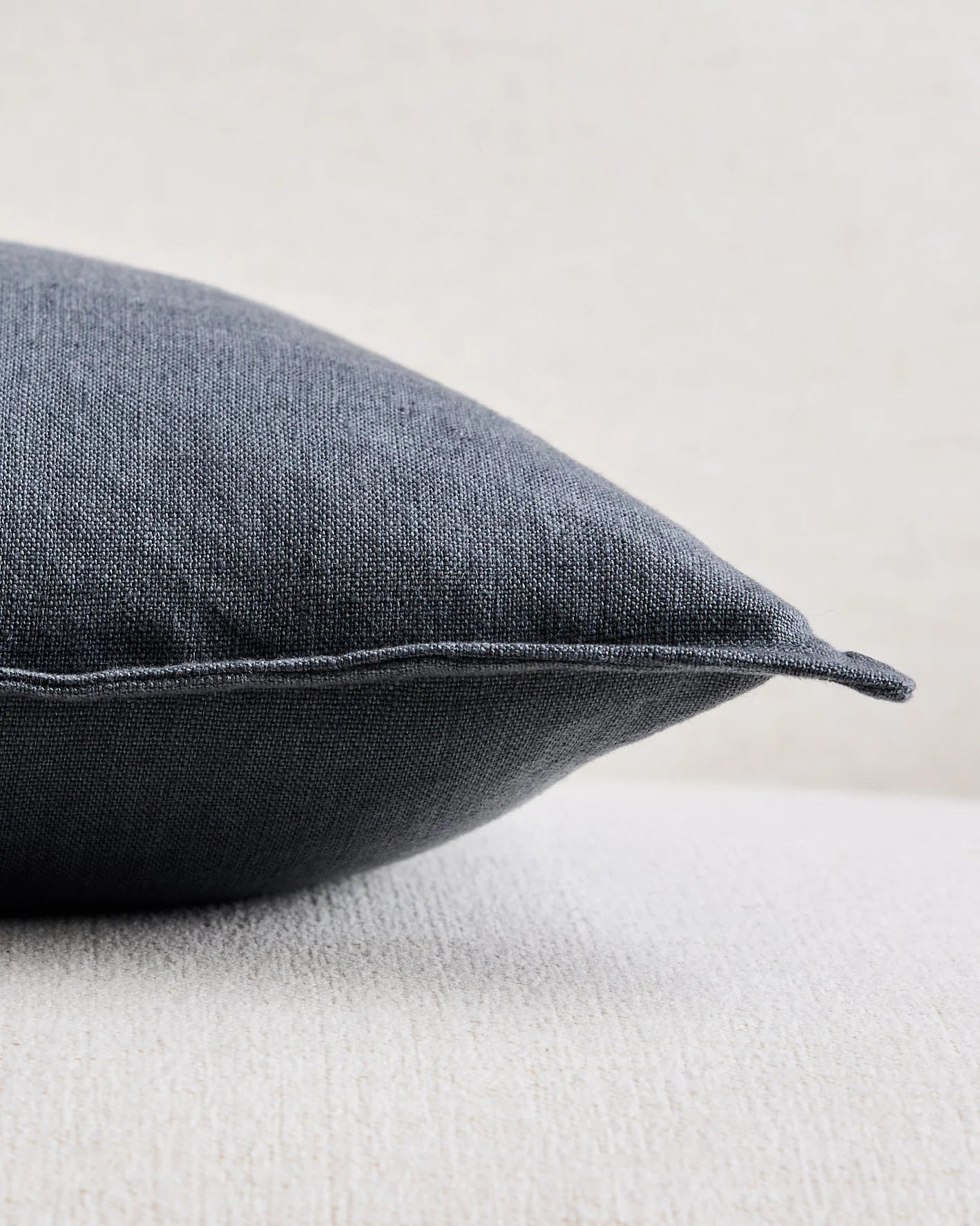 European Linen Flange Edge Pillow Cover - 20x20 / Nightfall