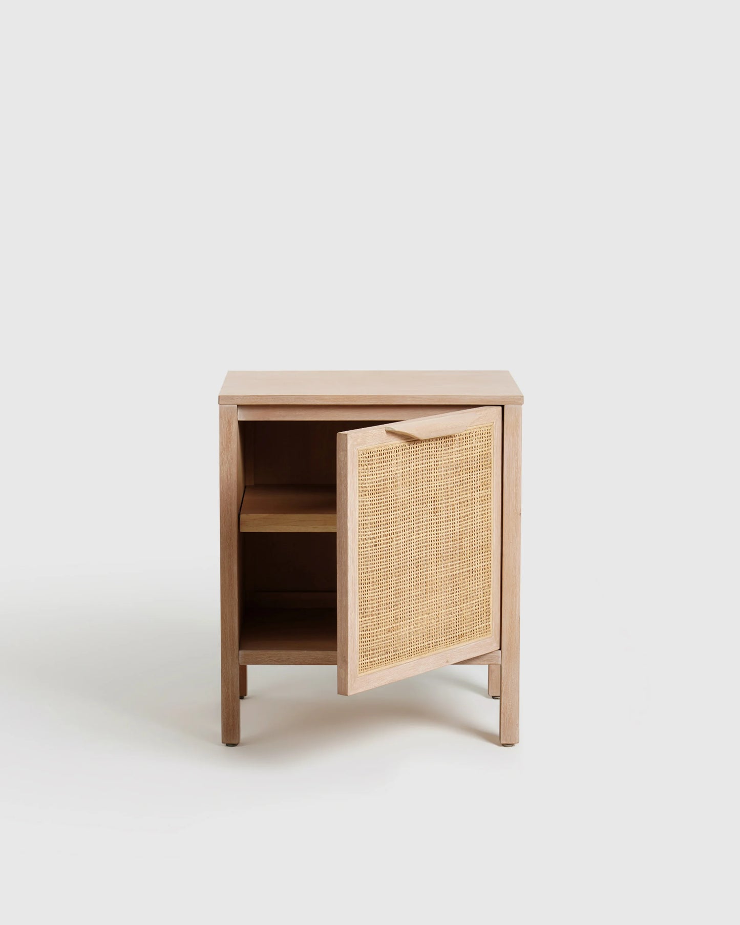 Solid Wood and Natural Rattan 1-Door Nightstand - Right Side / Natural