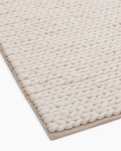 Chunky Hand Braided Wool Rug - 3' x 5' / Neutral