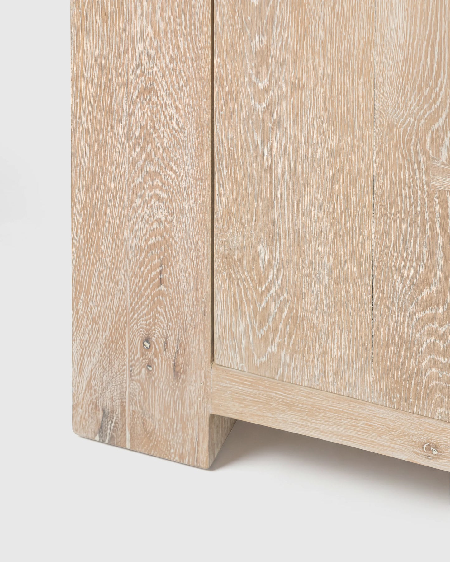 Reclaimed Oak Sideboard - One Size / Cafe Brown
