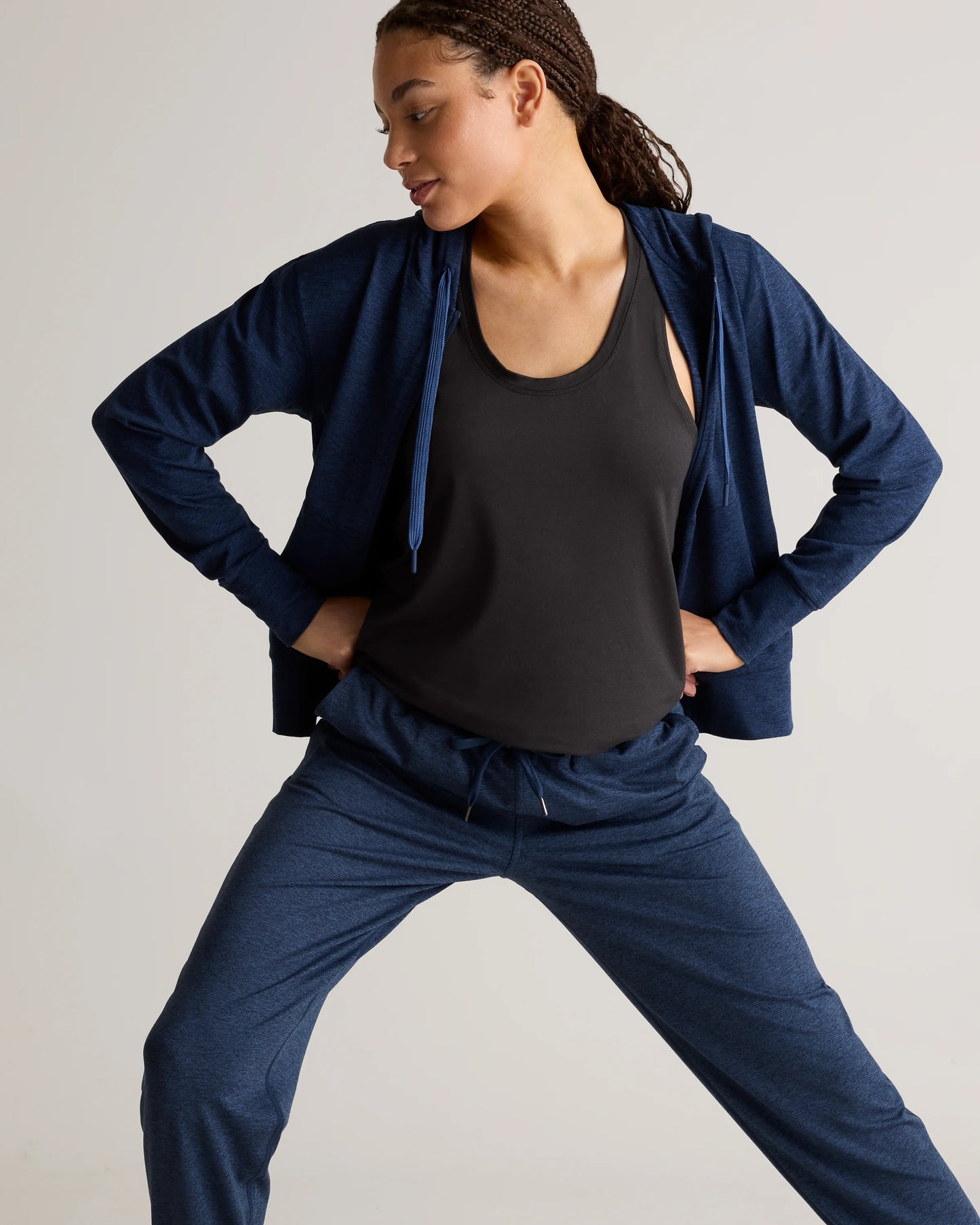 Flowknit Mid-Rise Joggers - XS / Black
