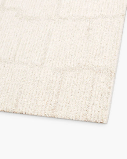 Belen Hand-Tufted Wool Rug - 2' x 3' / Natural