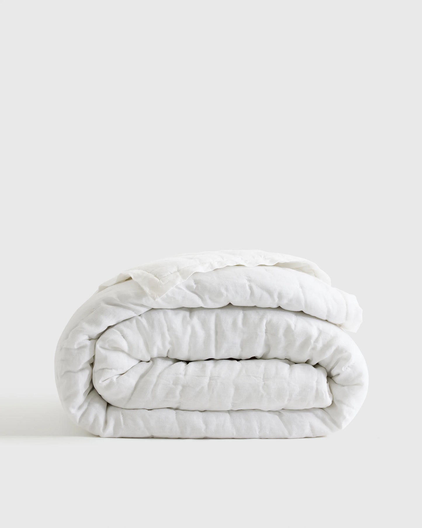 European Linen Dream Quilt - Twin / White
