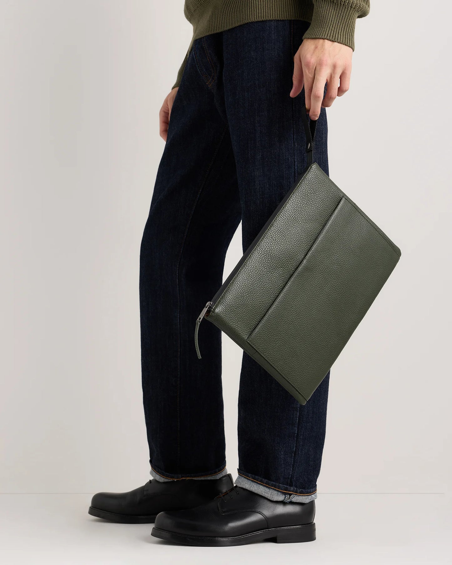 Excursion Italian Leather Tech Folio - 13" Laptop / Dark Navy