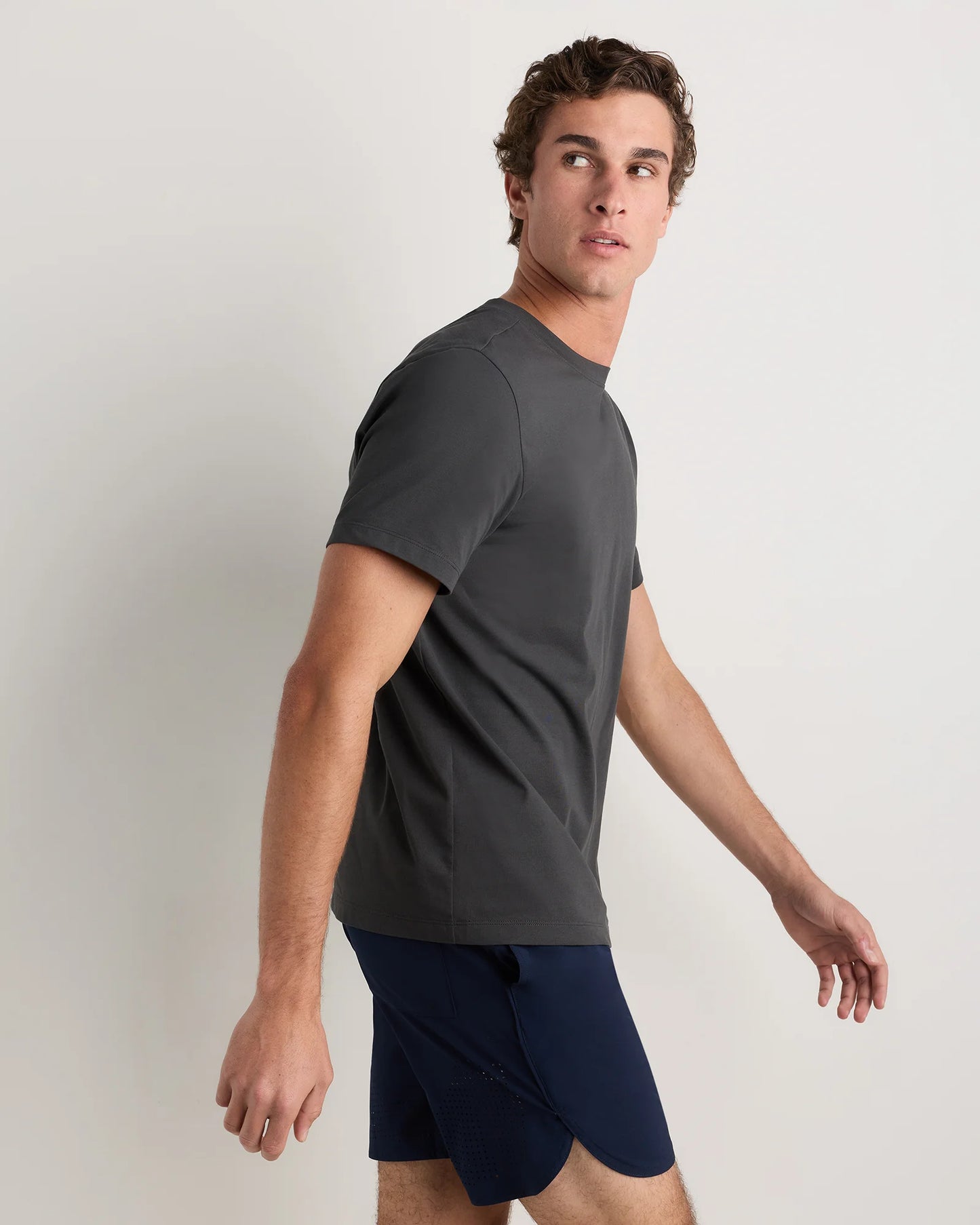 Studio Performance Tee - S / Black