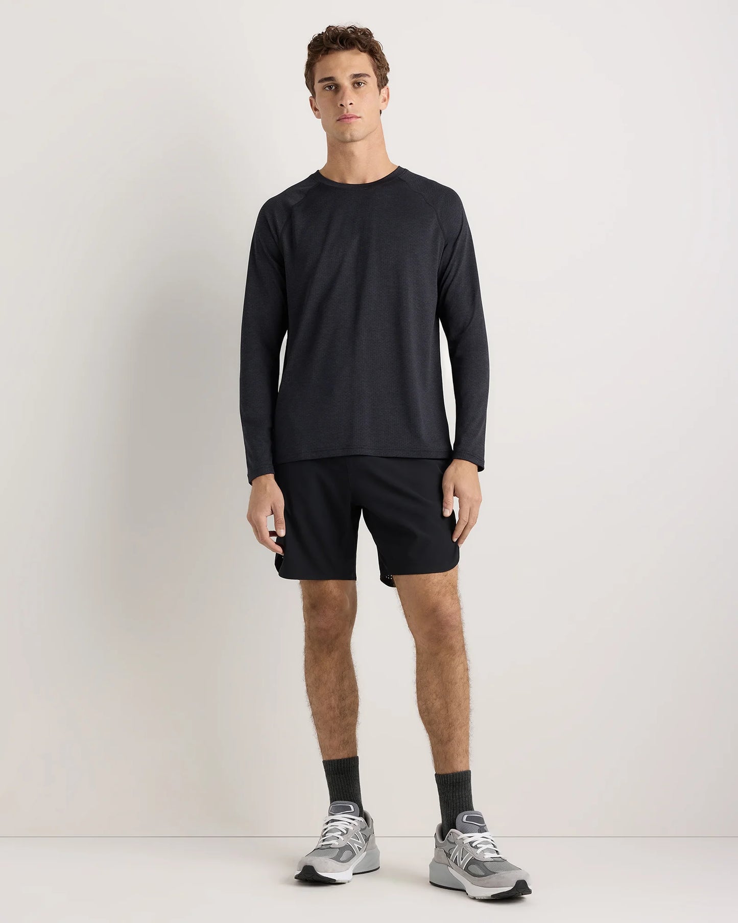 Mesh Performance Training Long Sleeve Tee - S / Heather Navy