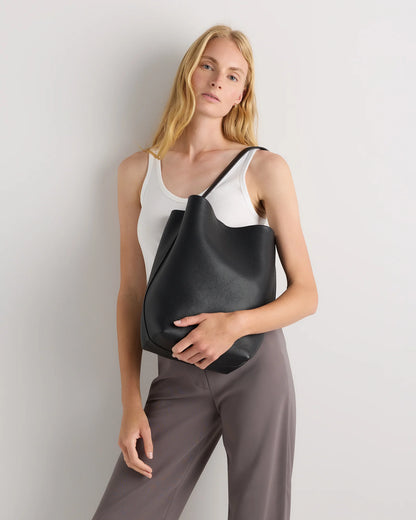 Penelope Large Shoulder Bag - One Size / Warm Taupe
