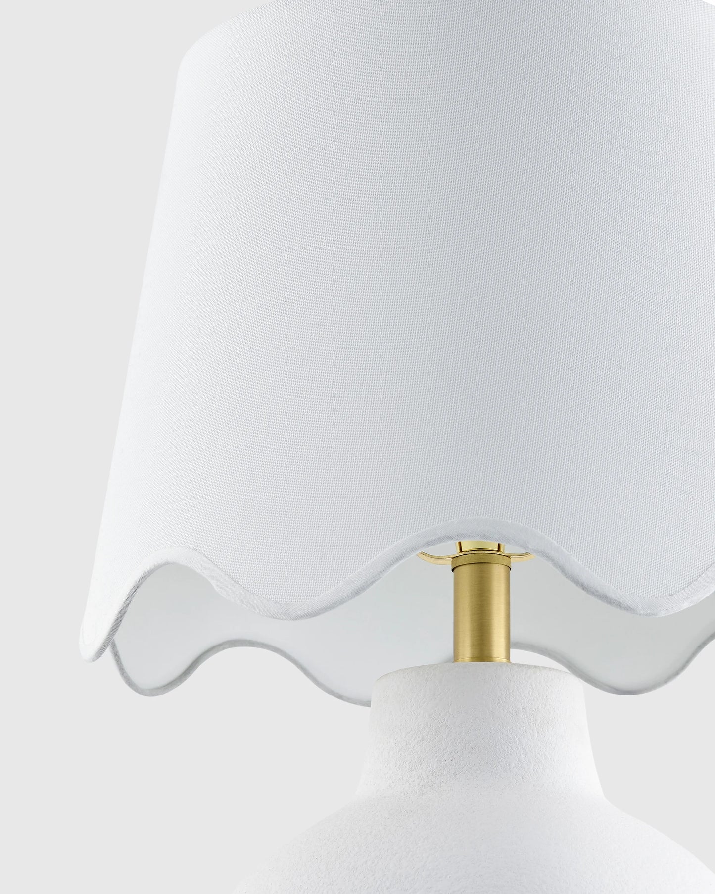 Coastal Ceramic Table Lamp with Scallop Shade - One Size / White