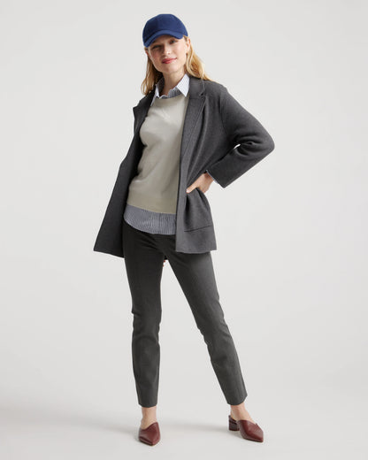 Ultra-Stretch Ponte Pintuck Ankle Pants - XS / Black