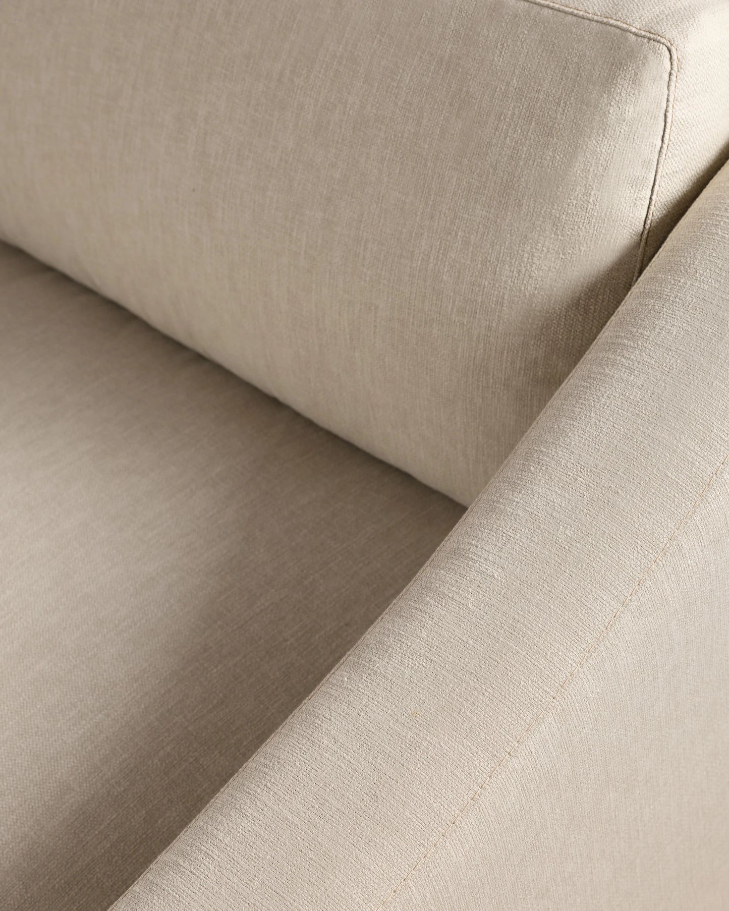 Hollis Slope Arm Sofa in Performance Basketweave - 72" / Flax