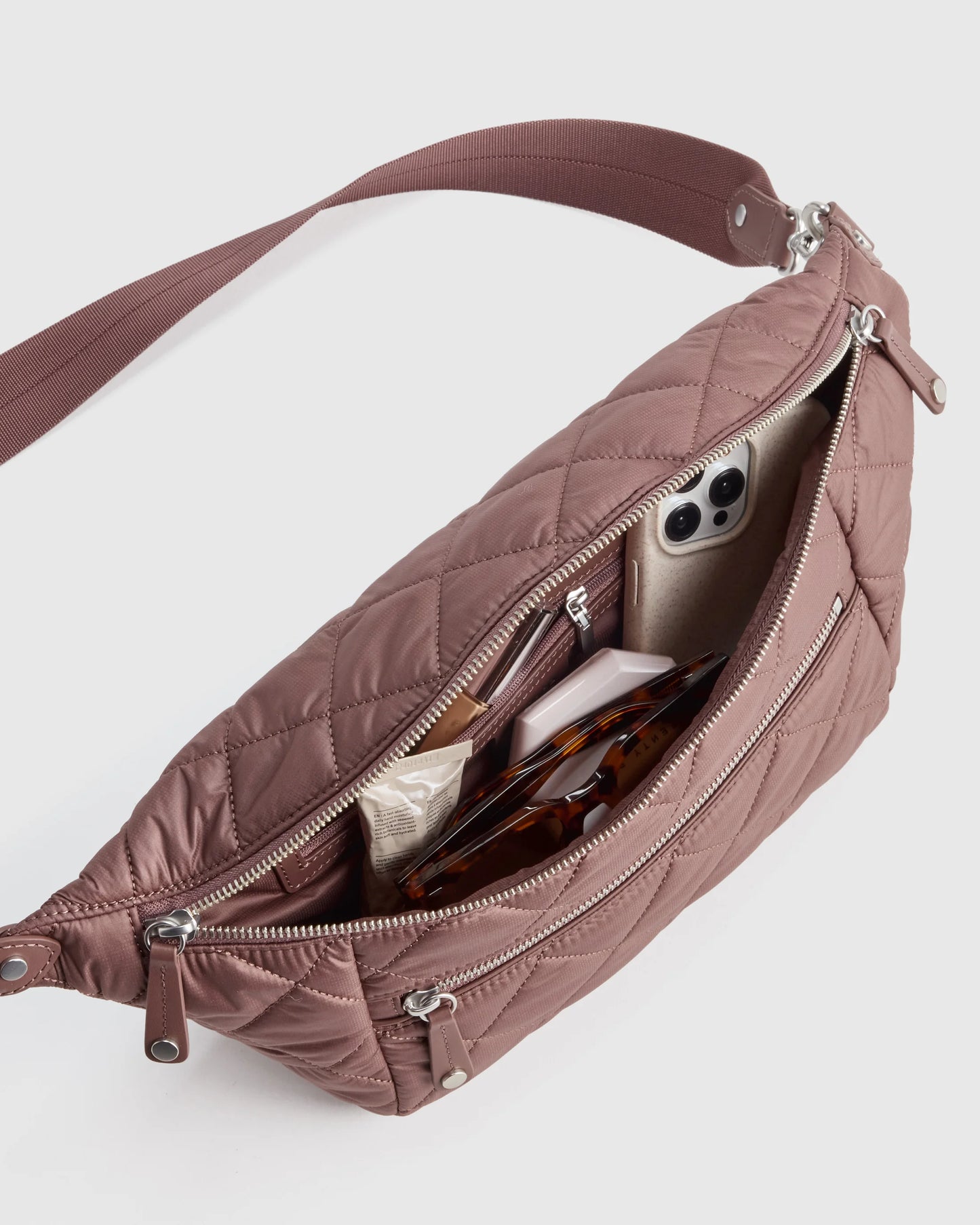 Transit Quilted Sling Bag - One Size / Black