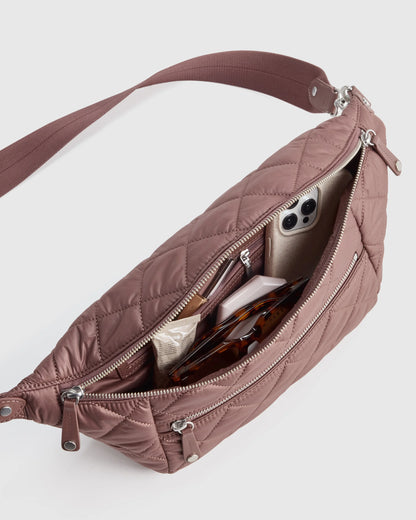 Transit Quilted Sling Bag - One Size / Black