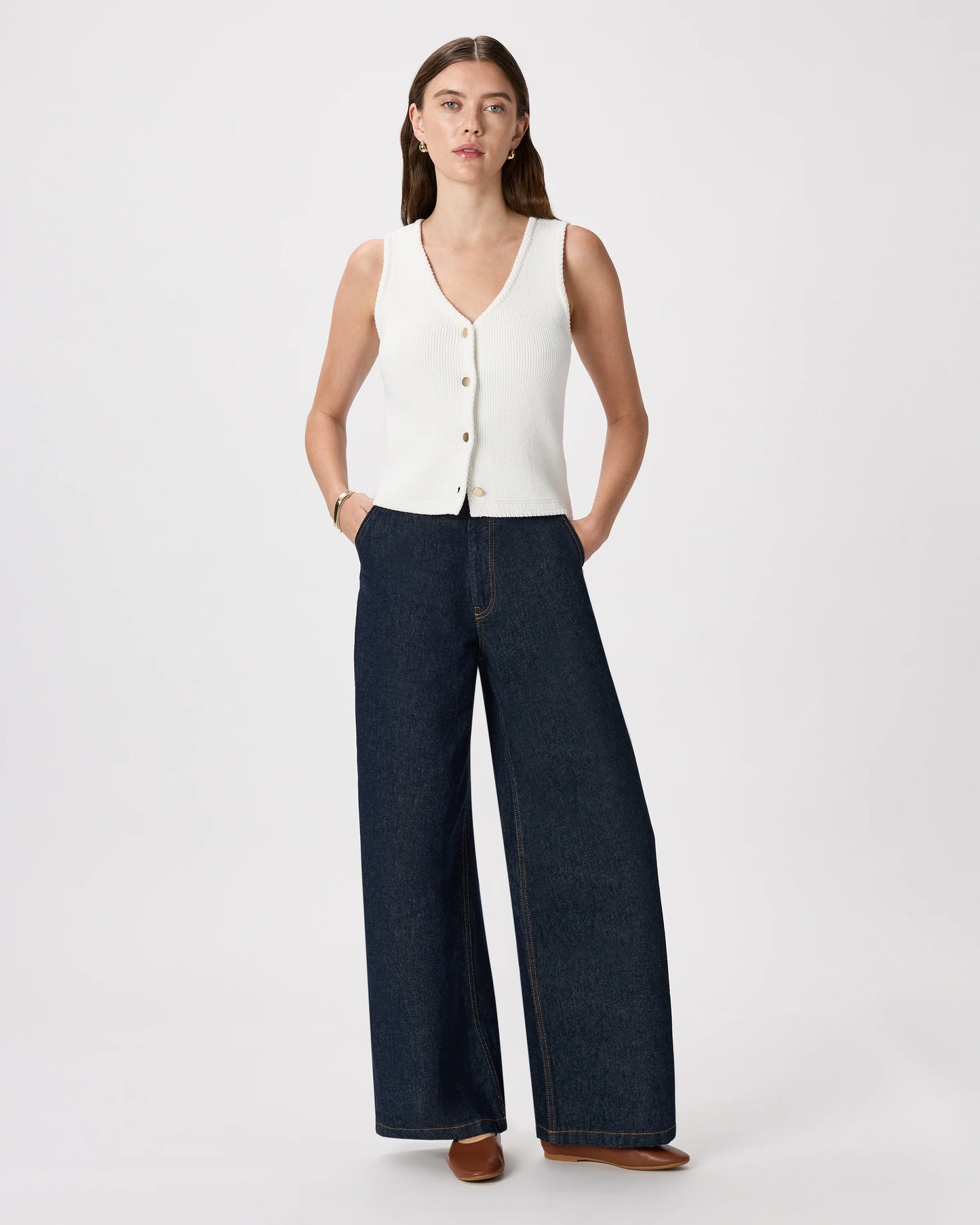 100% Organic Cotton V-Neck Sweater Vest - XS / Ivory