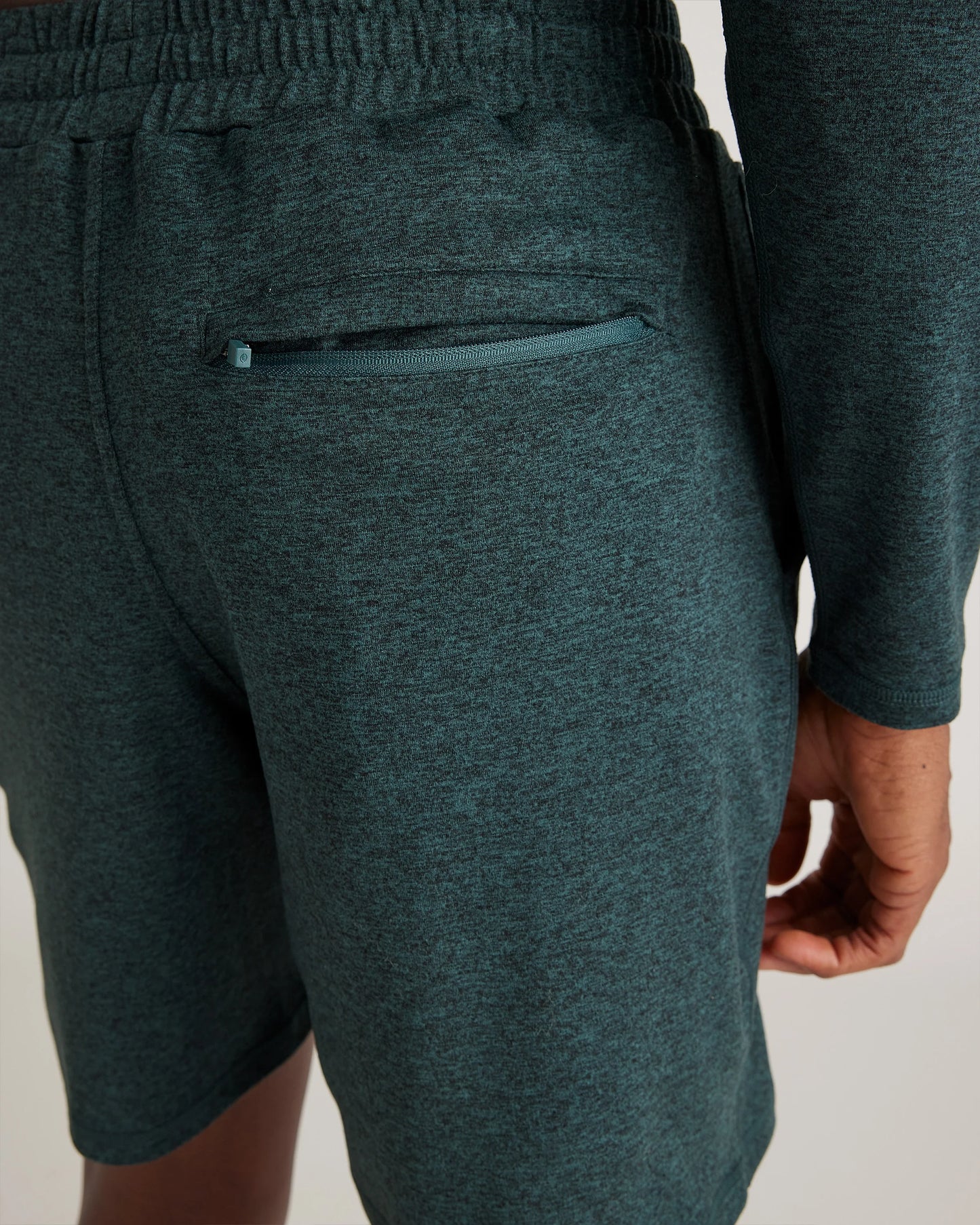 Flowknit Performance Shorts - 7.5" - S / Black